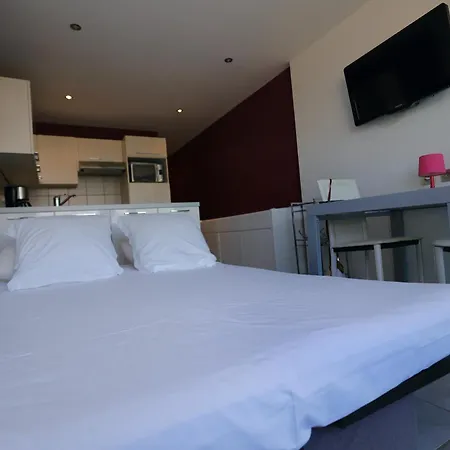 Rose - Port Nature 724 - Luxe - 2 Personnes Агд